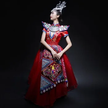 Nová Čínska vintage jedinečný Miao-Shan-dievčenské tanečné štádium menšiny Yao žien dospelých fáze výkonu šaty Yunnan